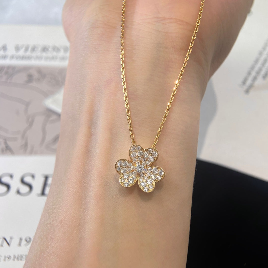 [Polaidi Jewelry]FLOWER DIAMOND NECKLACE