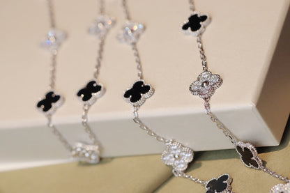[Polaidi Jewelry]CLOVER 20 MOTIFS ONYX DIAMOND SILVER