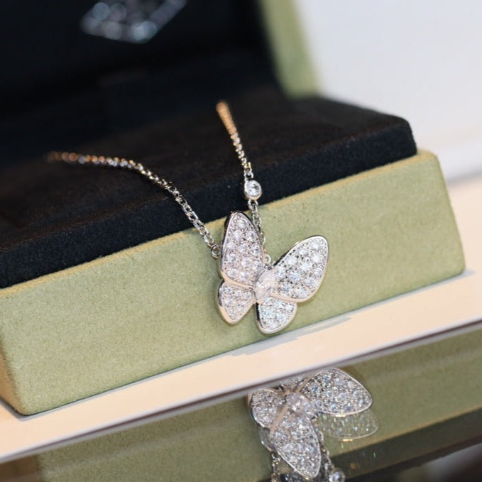 [：Polaidi Jewelry]バタフライダイヤモンドネックレス