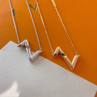 [Perlaura Jewelry ]VOLTE UPSIDE DOWN NECKLACE