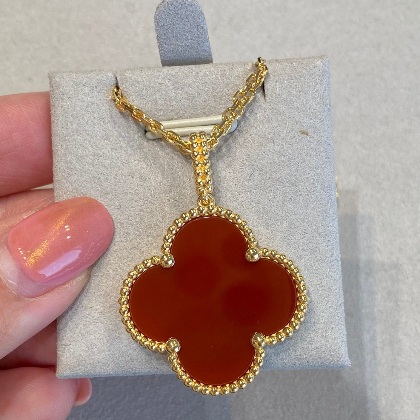 [：Polaidi Jewelry]クローバー 25MM ネックレス ゴールド カーネリアン