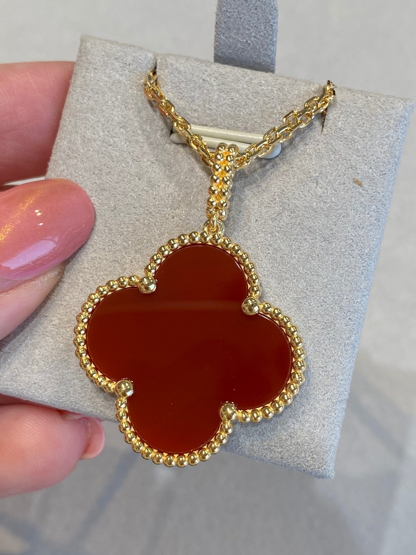 [：Polaidi Jewelry]クローバー 25MM ネックレス ゴールド カーネリアン