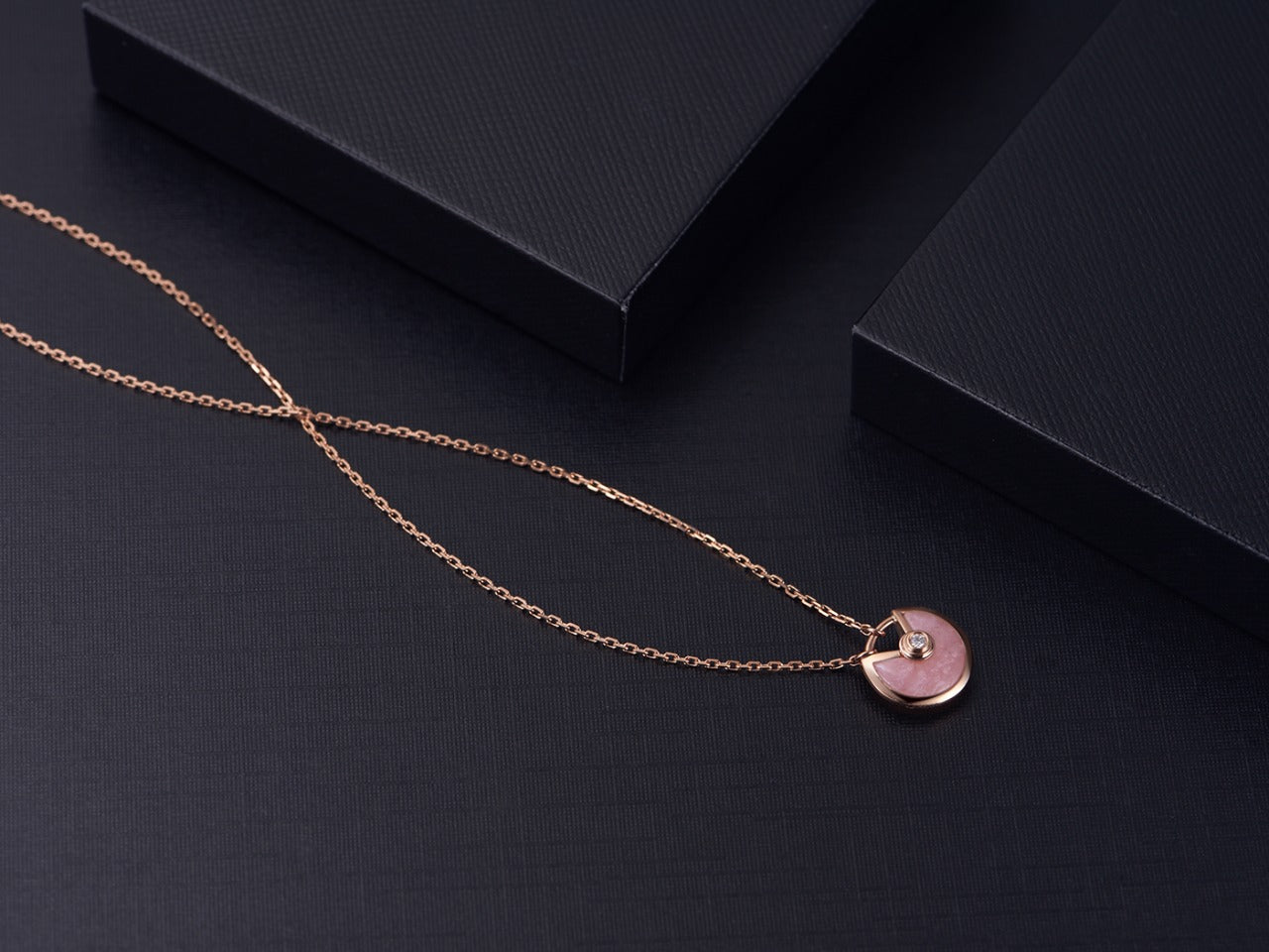 [Polaidi Jewelry]AMULETTE ROSE GOLD PINK MOP NECKLACE