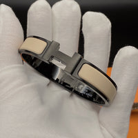 [Perlaura Jewelry ]H BRACELET 12MM BLACK BEIGE CERAMIC