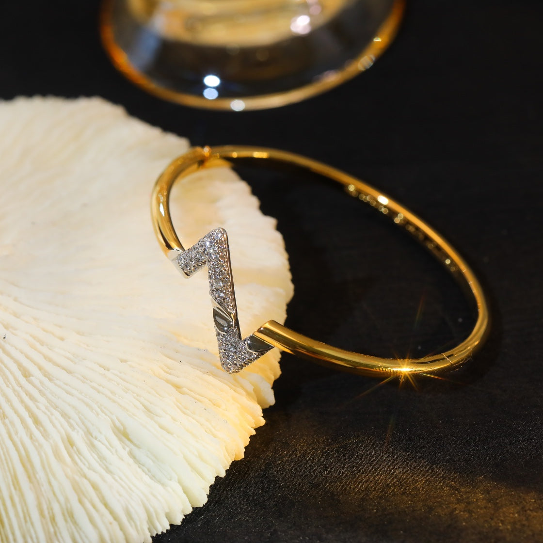 [：Polaidi Jewelry]VOLTE UPSITE DOWN GOLD DIAMOND BRACELET