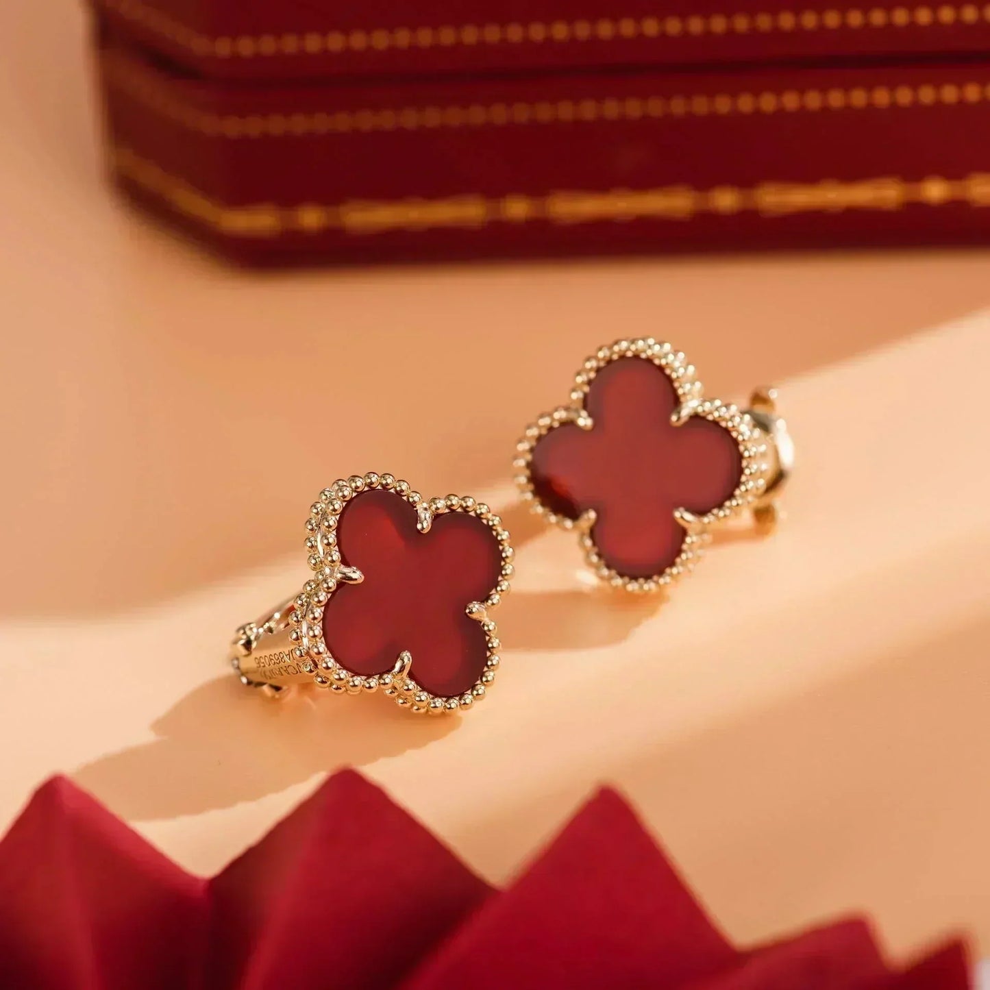 [：Polaidi Jewelry]CLOVER MEDIUM 1 MOTIFS CARNELIAN  EARRINGS