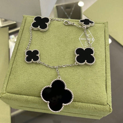 [：Polaidi Jewelry]CLOVER 5 MOTIFS SIVLER ONYX BRACELET