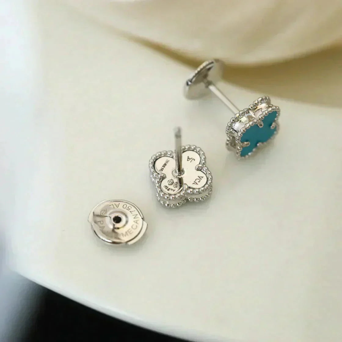 [Polaidi Jewelry]CLOVER MINI 9.5MM ONYX STUD EARRINGS SILVER