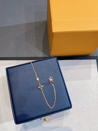 [：Polaidi Jewelry]STAR DIAMOND PINK GOLD BRACELET