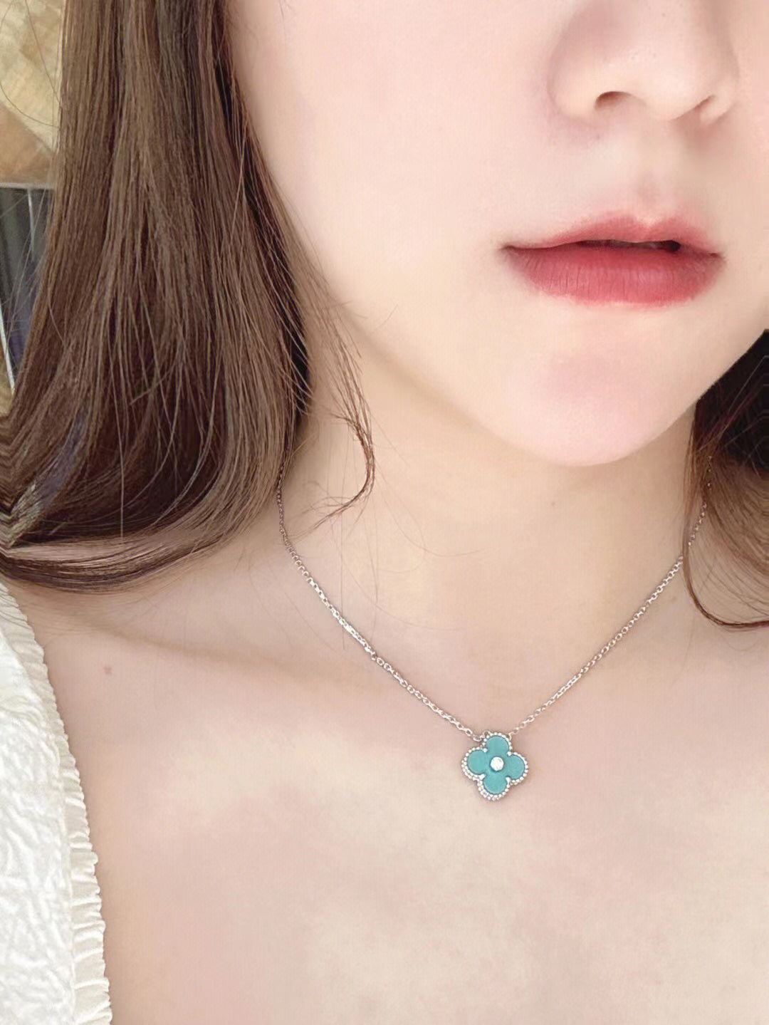 [: ポライディ ジュエリー] クローバー 1 ダイヤモンド ライトブルー シルバー ネックレス