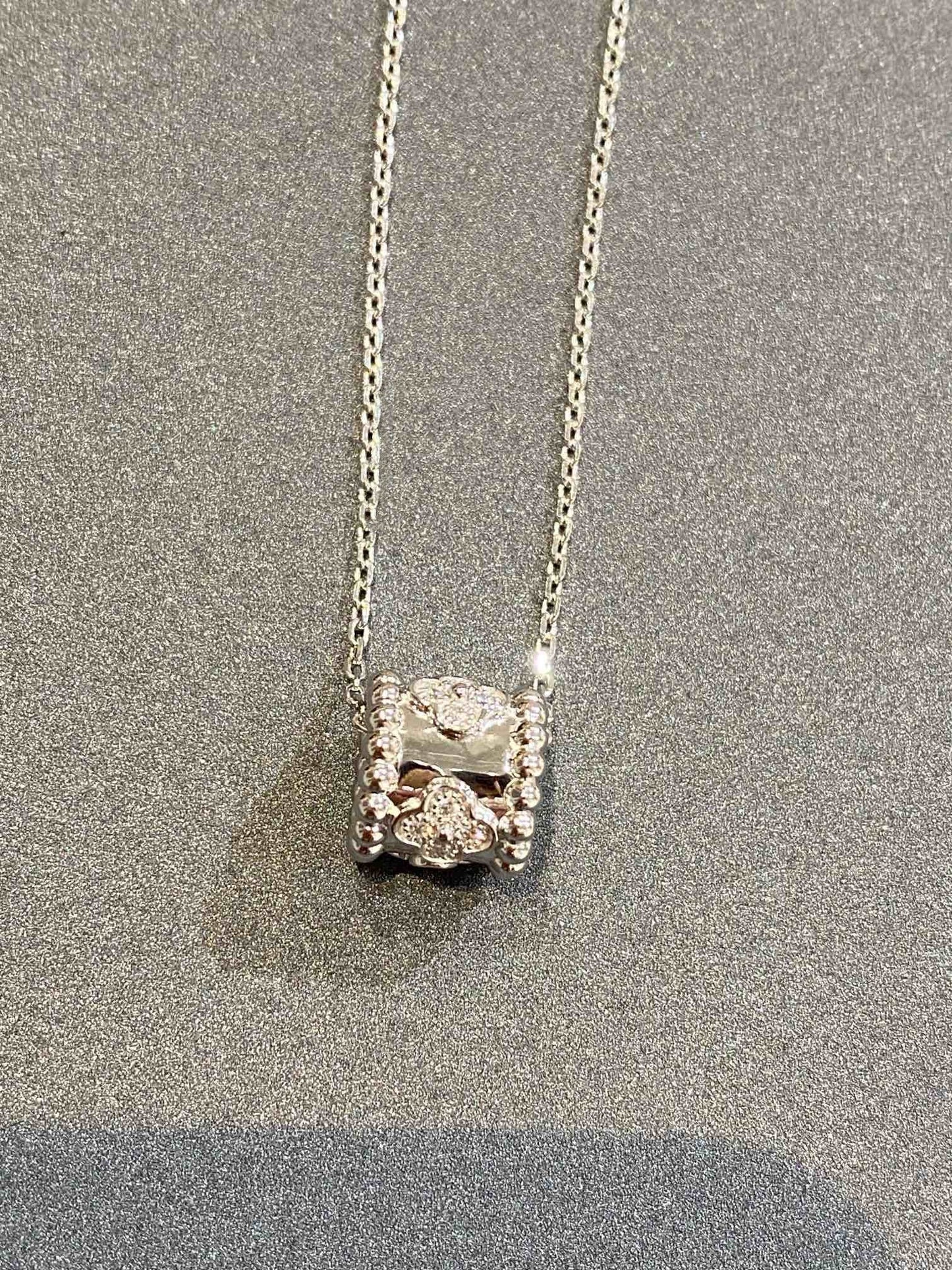 [Polaidi Jewelry]PERLEE PEDANT SIVLER DIAMOND NECKLACE