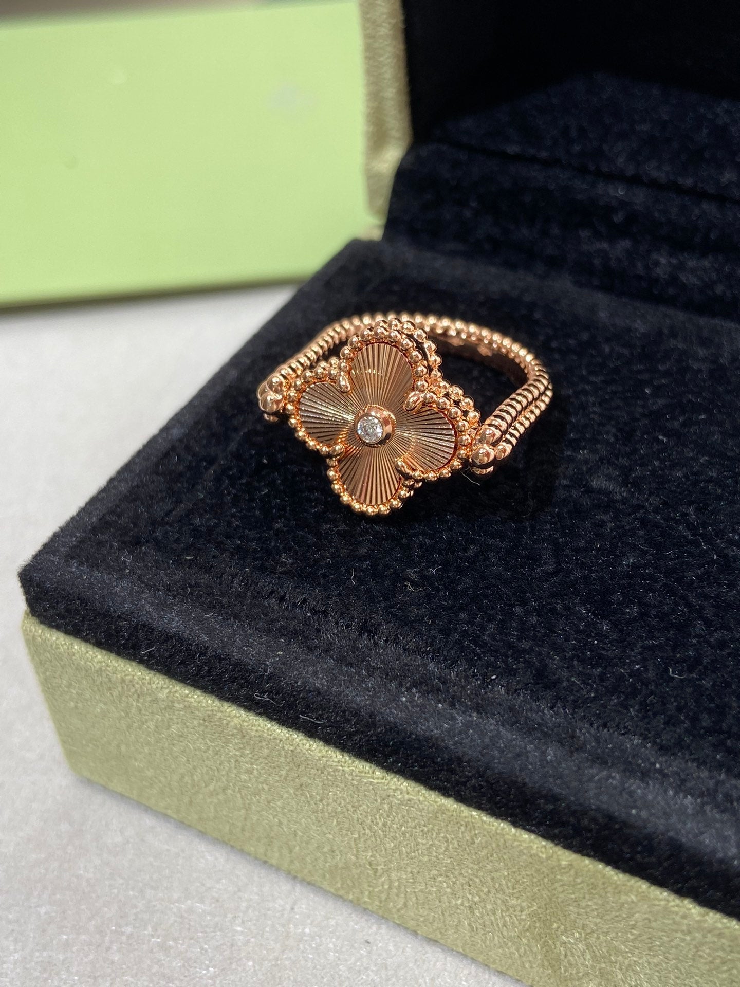 [：Polaidi Jewelry]CLOVER RIVERSIBLE ROSE GOLD RING