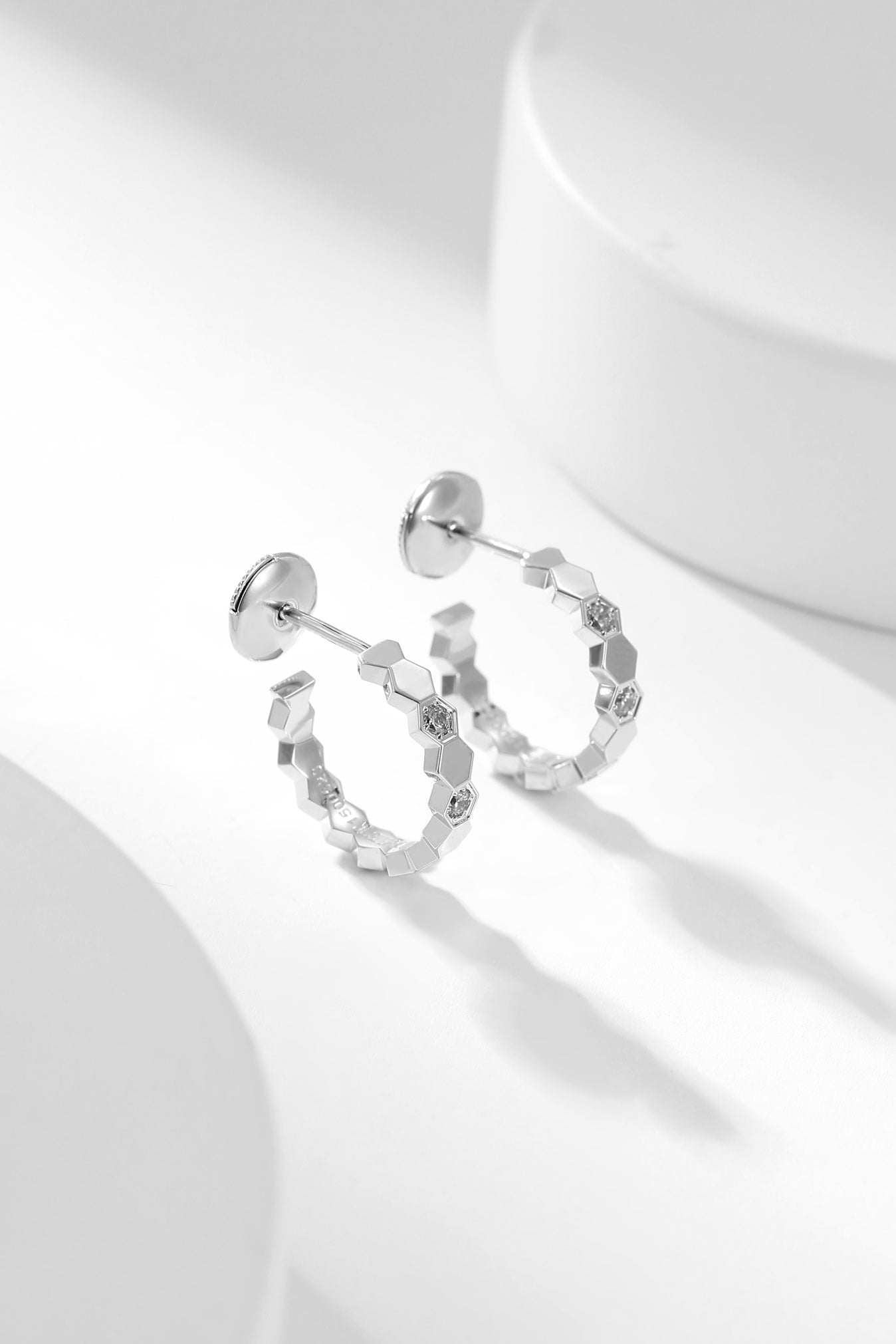 [：Polaidi Jewelry]BEE LOVE DIAMOND HOOP EARRINGS