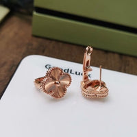 [Perlaura Jewelry ]CLOVER MEDIUM STUD EARRINGS