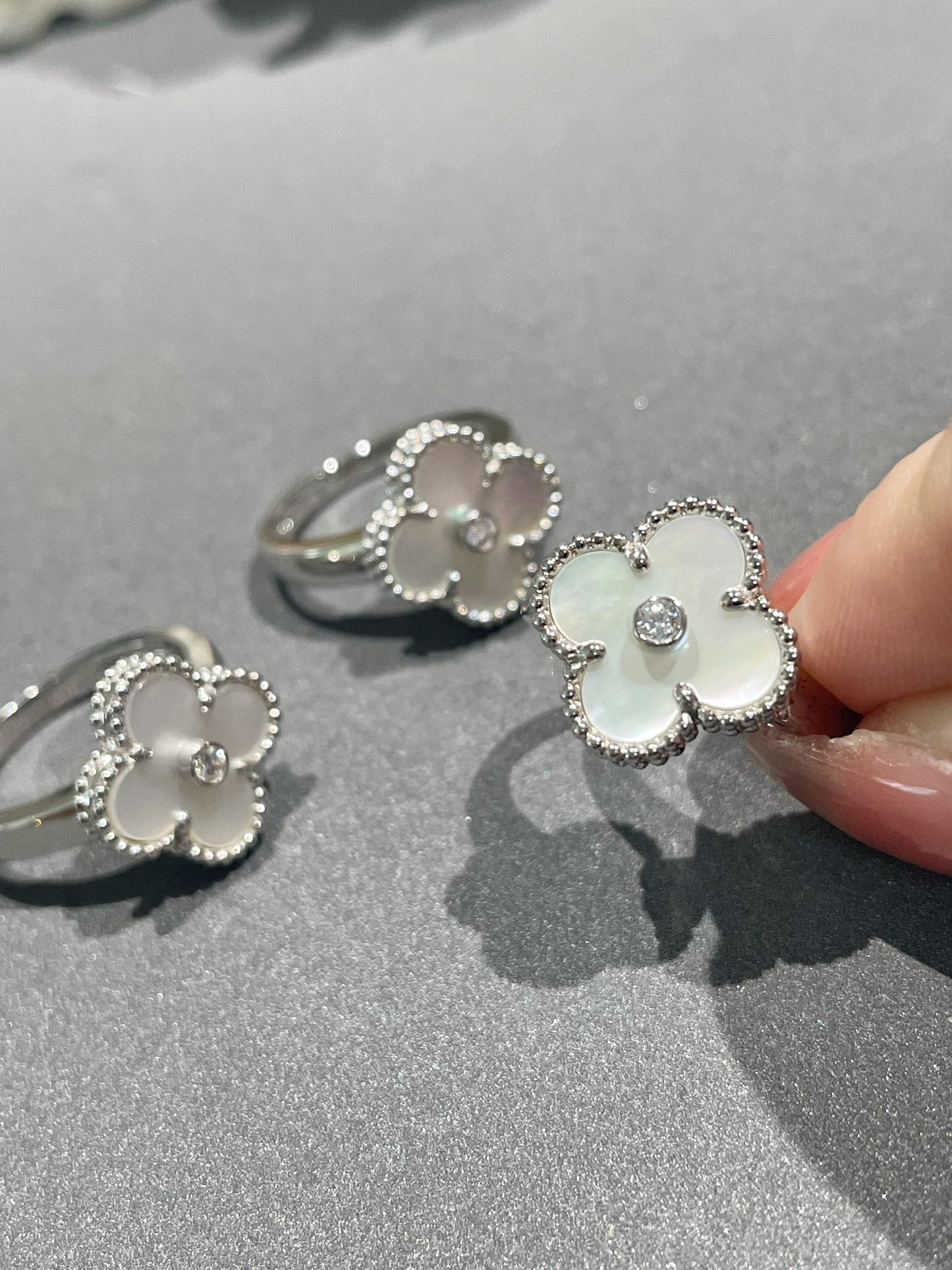 [：Polaidi Jewelry]CLOVER SILVER MOP DIAMOND RING