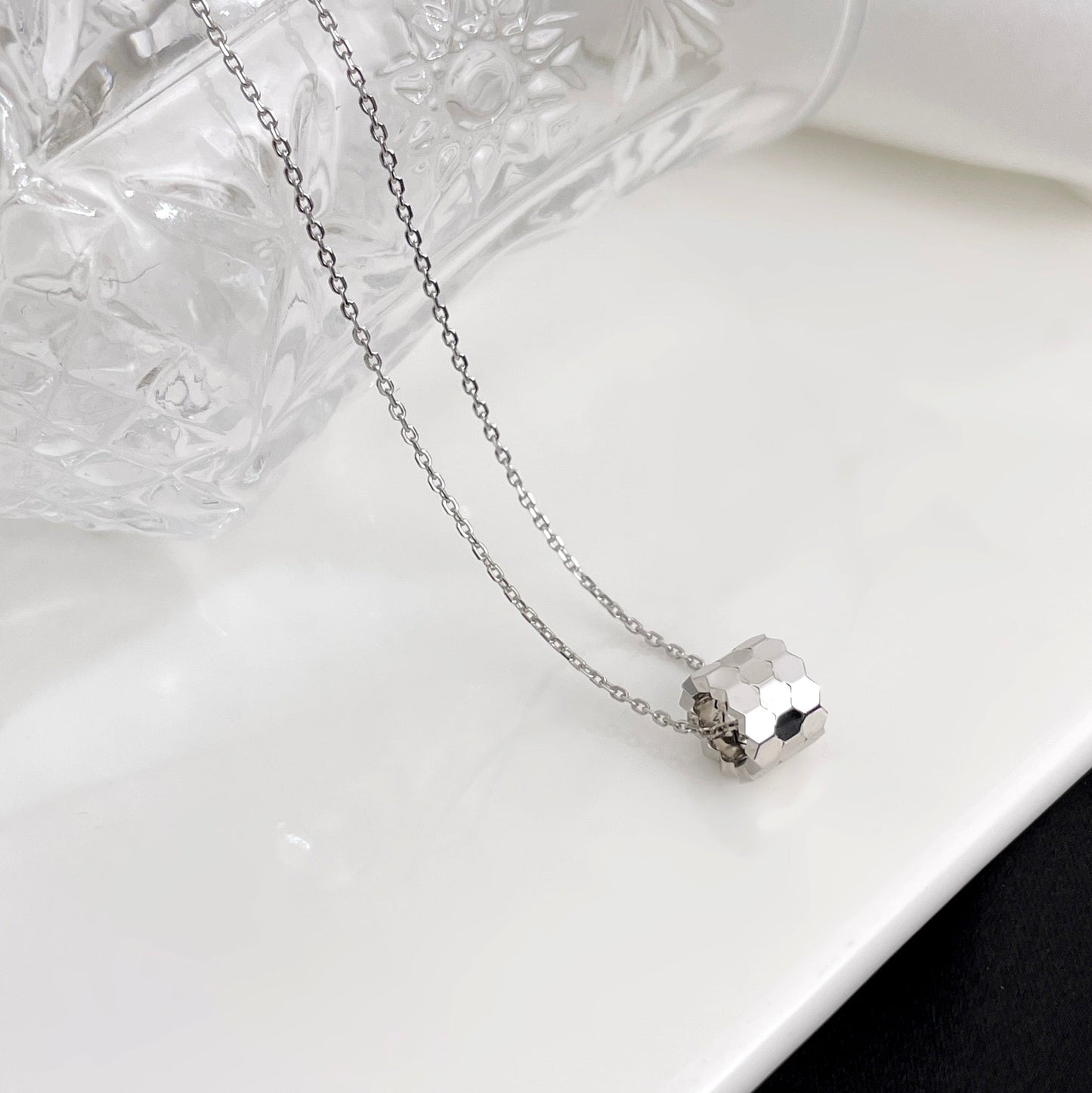 [：Polaidi Jewelry]BEE ミニ ネックレス