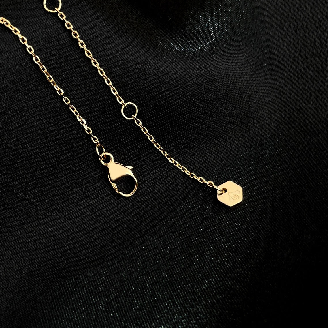 [：Polaidi Jewelry]BEE ミニ ネックレス