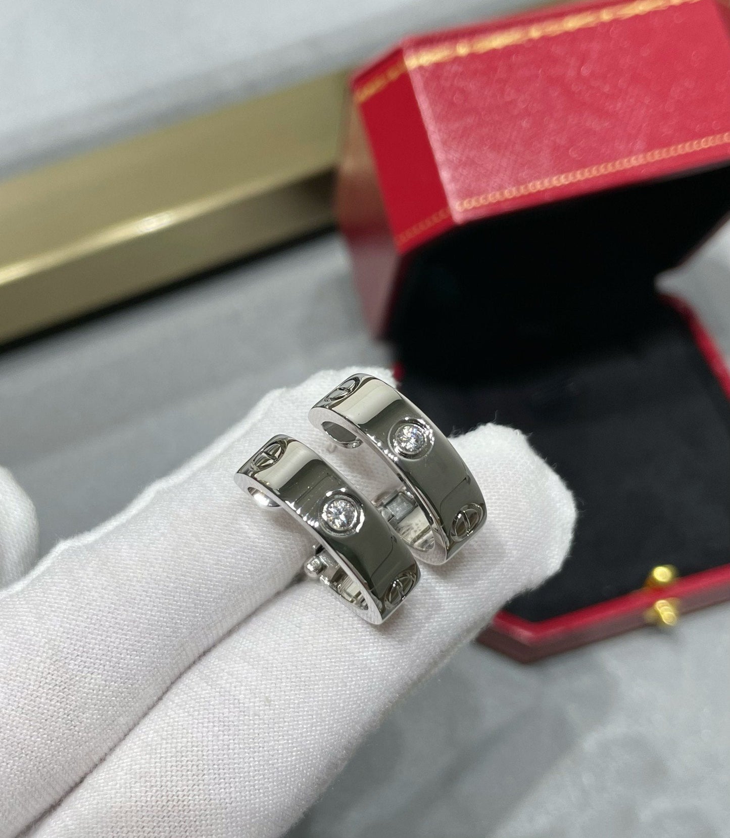 [Polaidi Jewelry]LOVE 5.5MM 1 DIAMOND EARRINGS
