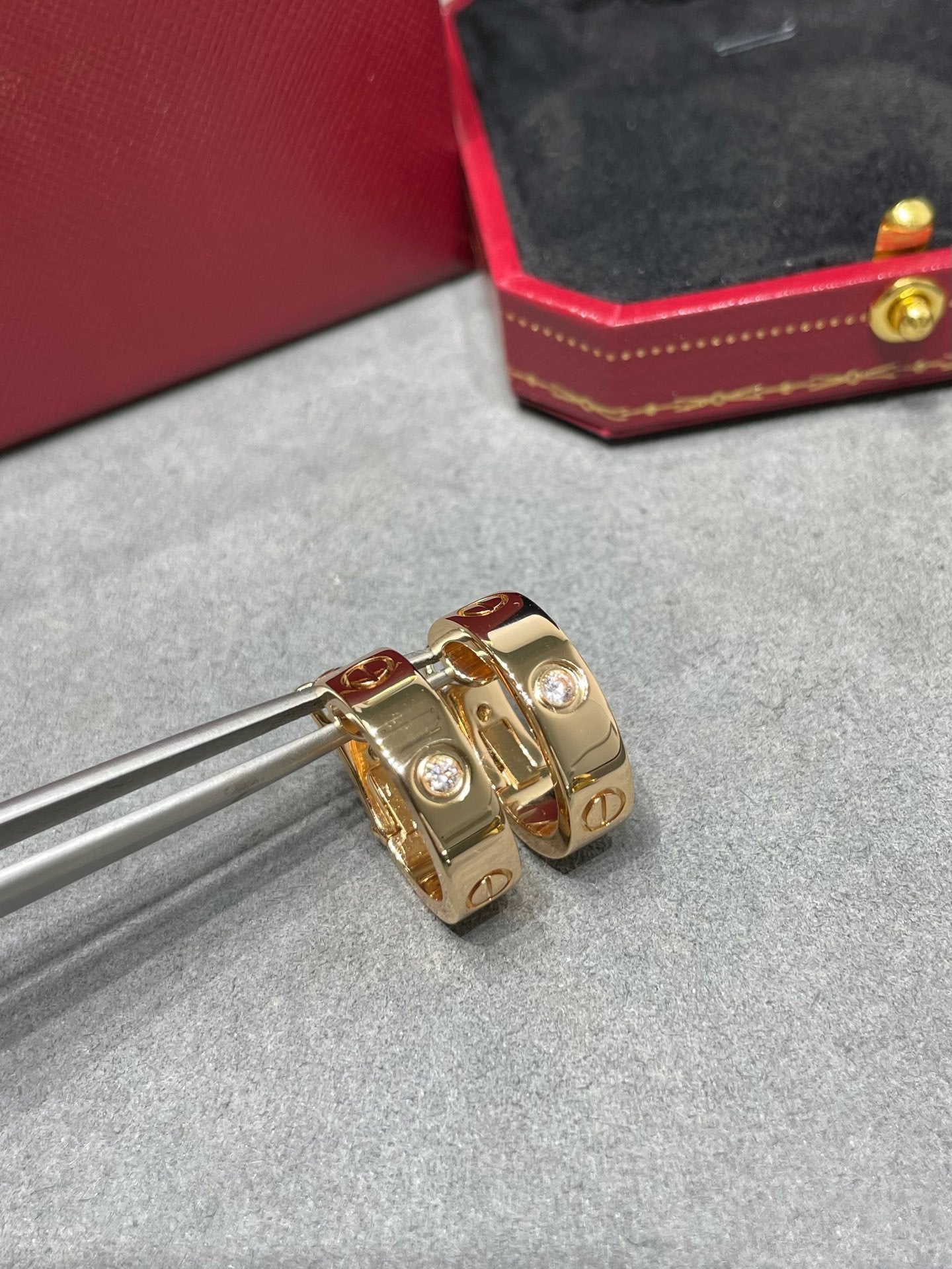 [Polaidi Jewelry]LOVE 5.5MM 1 DIAMOND EARRINGS