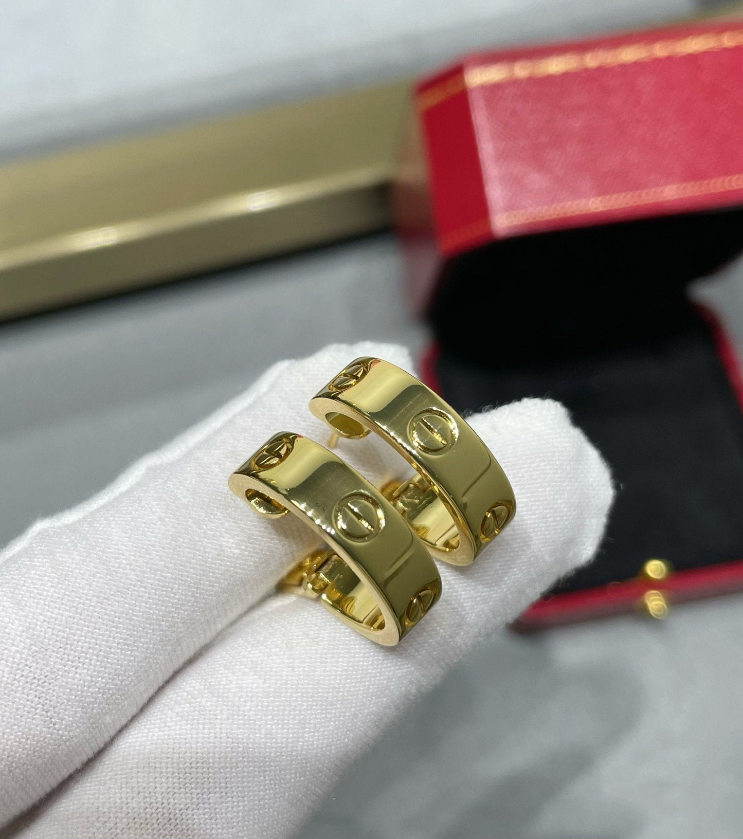 [Polaidi Jewelry]LOVE 5.5MM EARRINGS