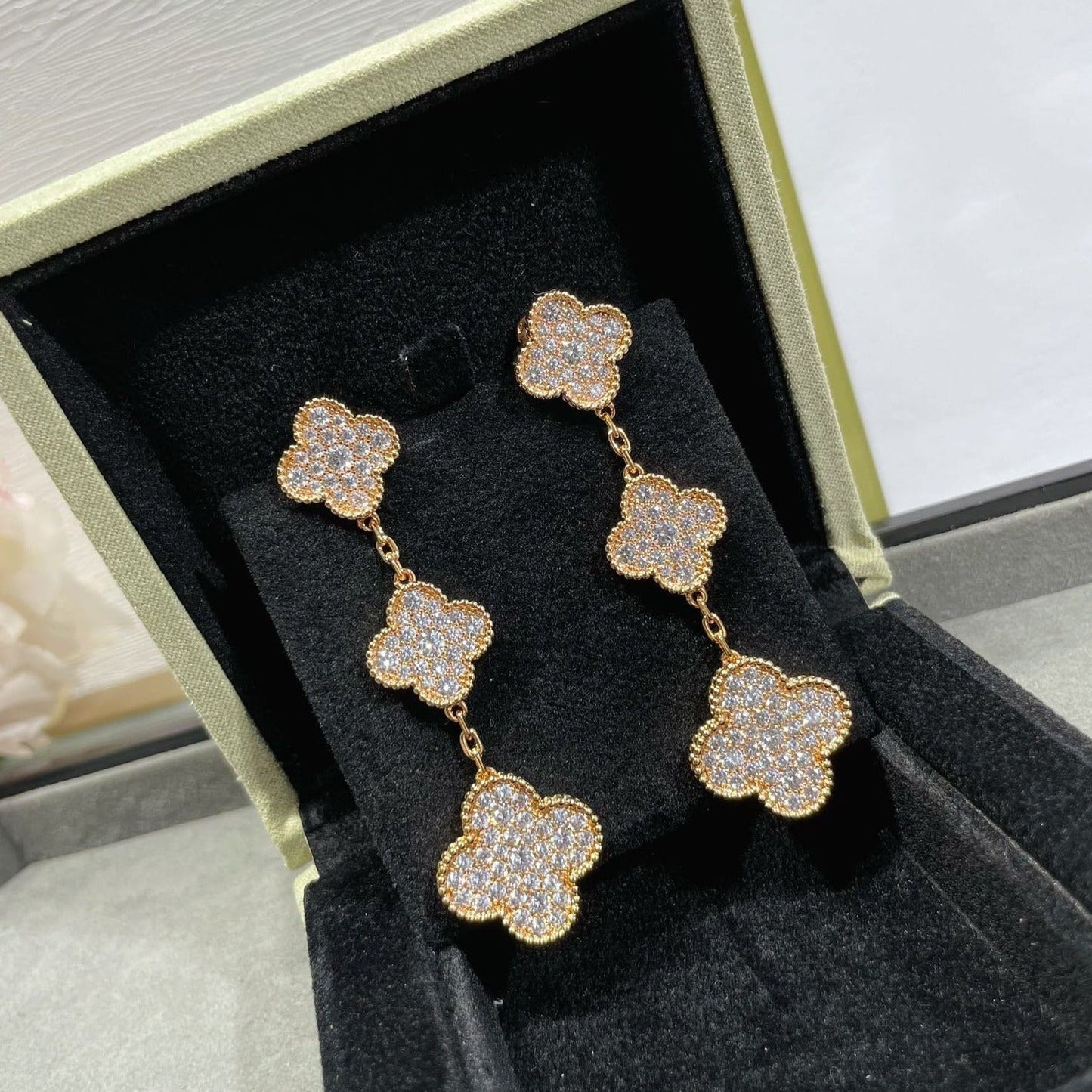 [：Polaidi Jewelry]CLOVER 3 MOTIFS DIAMOND PAVED ROSE GOLD EARRINGS