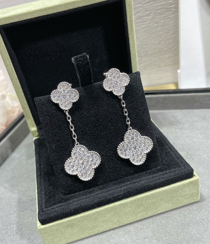 [：Polaidi Jewelry]CLOVER 2 MOTIFS DIAMOND PAVED SILVER EARRINGS