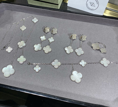 [：Polaidi Jewelry]CLOVER 5 MOTIF WHITE MOP SILVER BRACELET