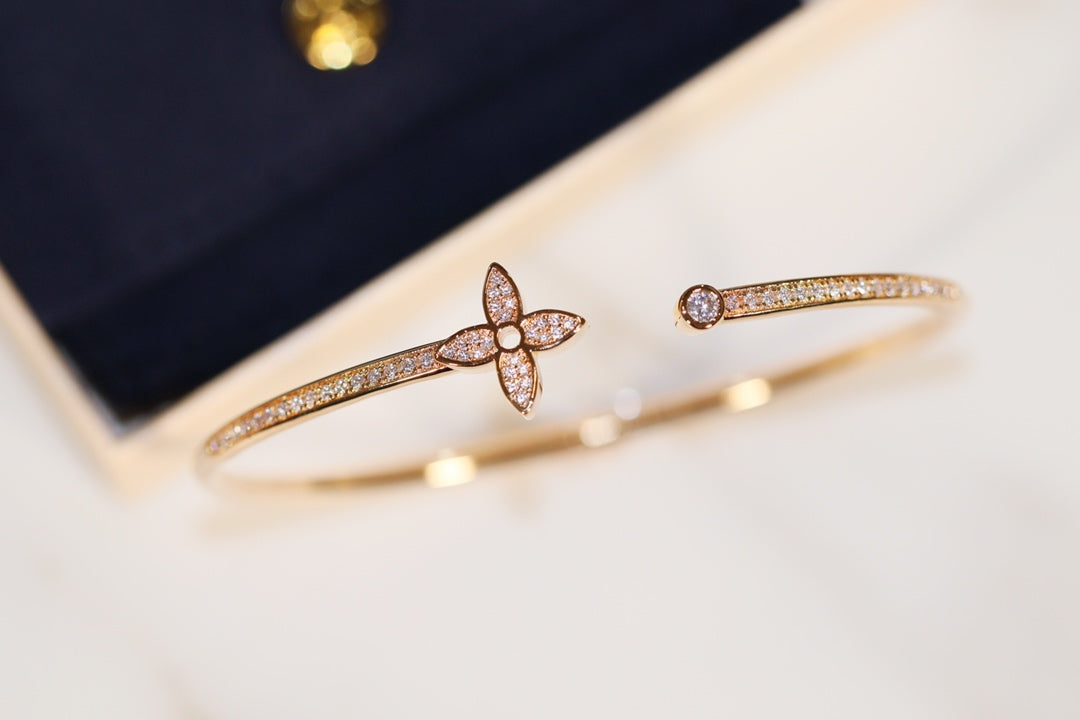 [Polaidi Jewelry]IDYLLE GOLD OPEN BRACELET DIAMOND PAVED