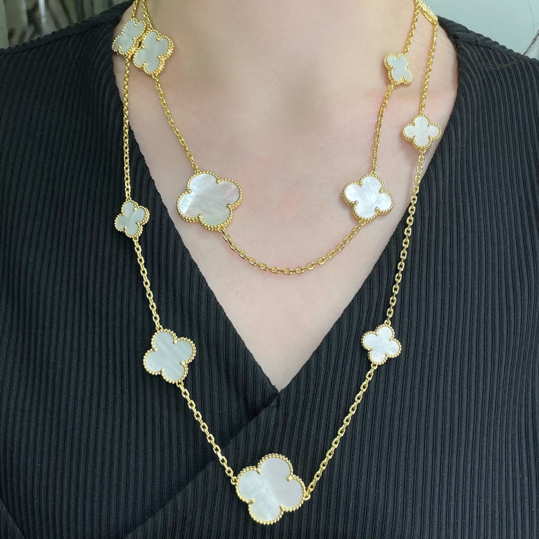 [：Polaidi Jewelry]クローバー 16モチーフ 白蝶貝 ゴールド ネックレス