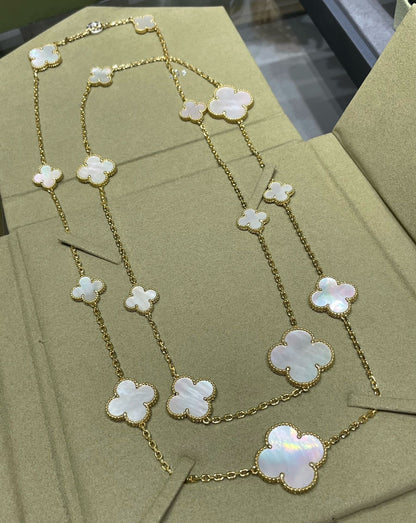 [：Polaidi Jewelry]クローバー 16モチーフ 白蝶貝 ゴールド ネックレス