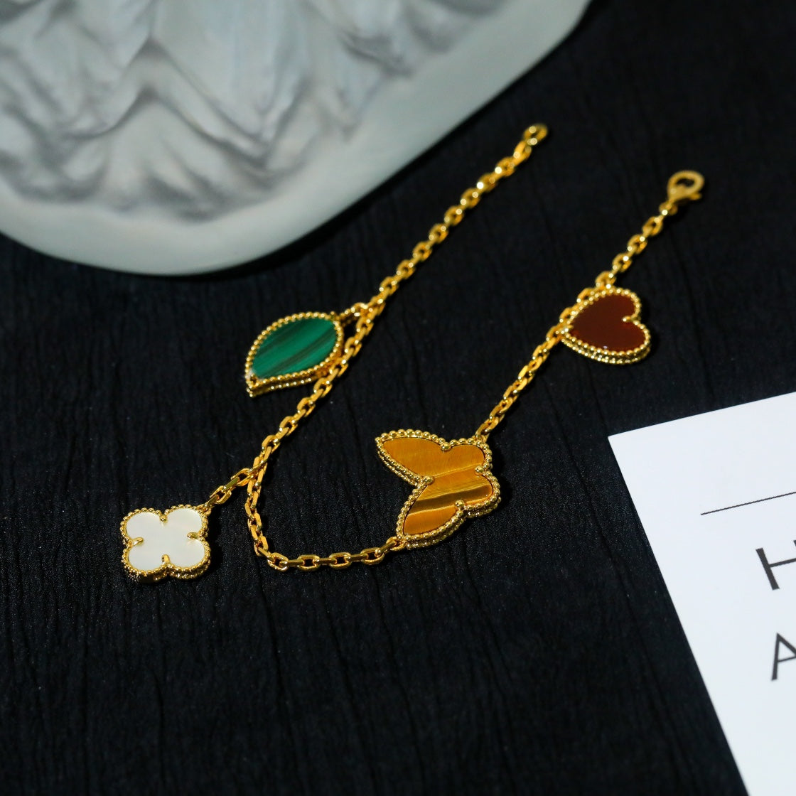 [：Polaidi Jewelry]ラッキー スプリング 5モチーフ ゴールド ブレスレット