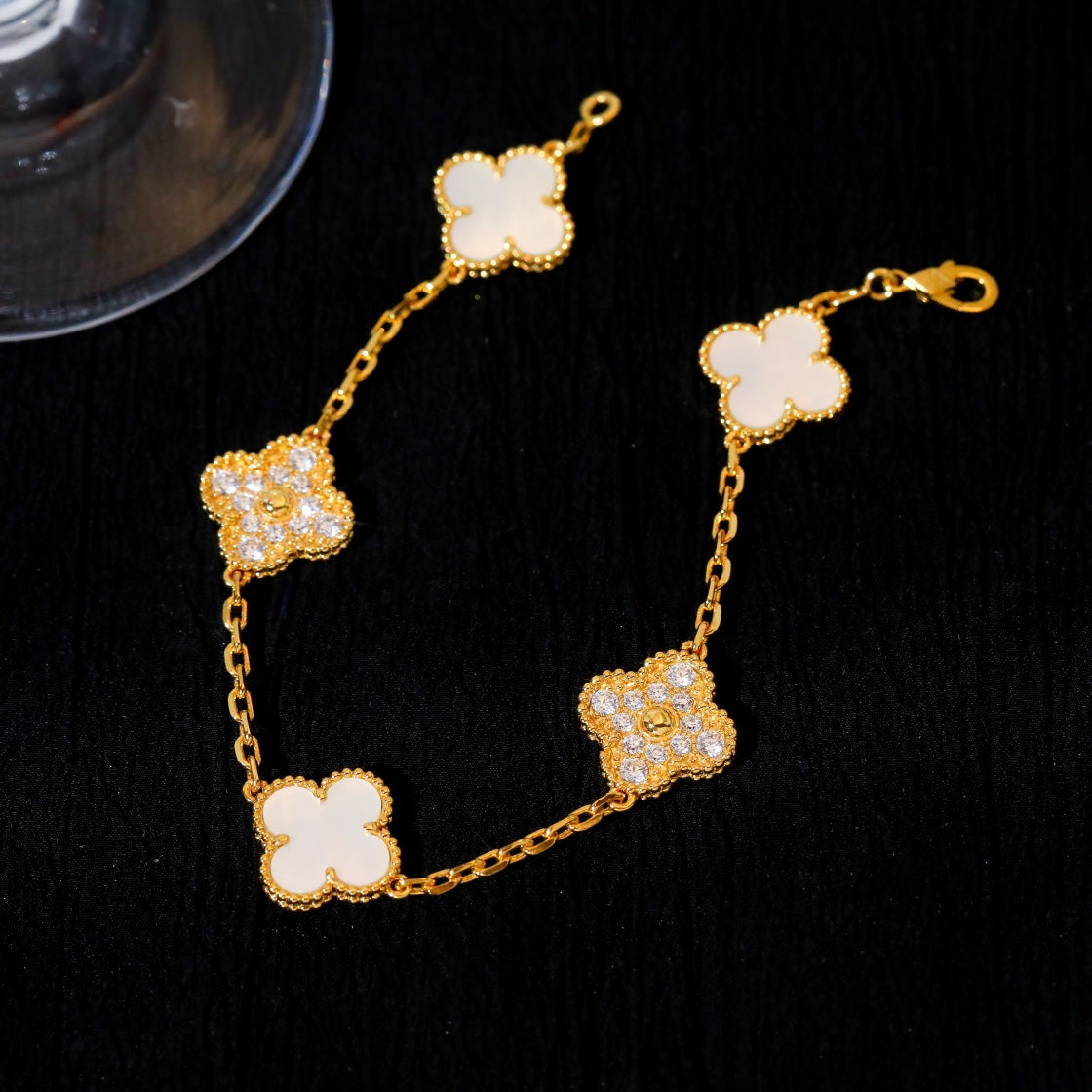 [：Polaidi Jewelry]クローバー ブレスレット 5モチーフ ホワイトマザーオブパール ダイヤモンド
