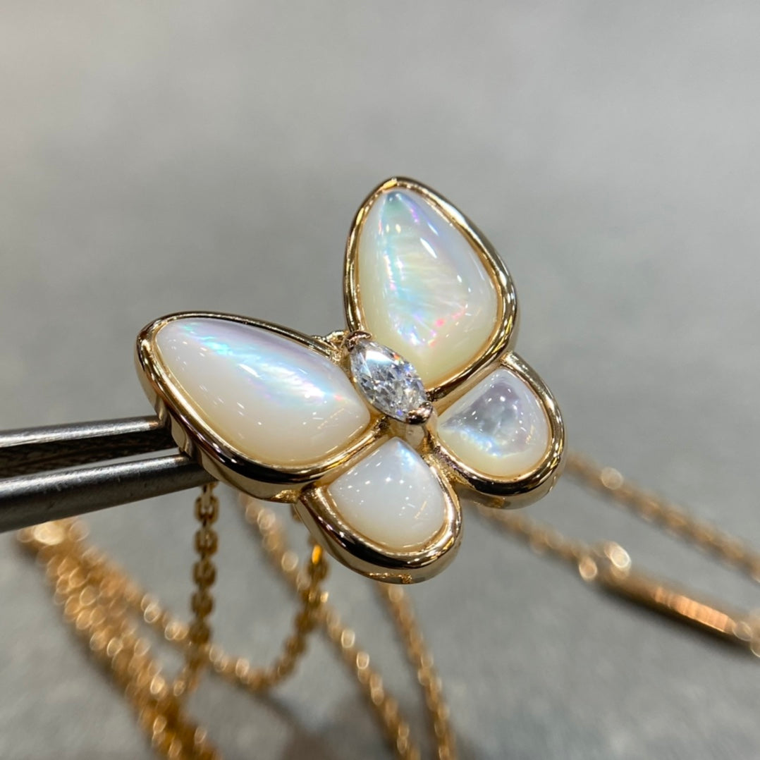 [Polaidi Jewelry]BUTTERFLY MOP DIAMOND NECKLACE
