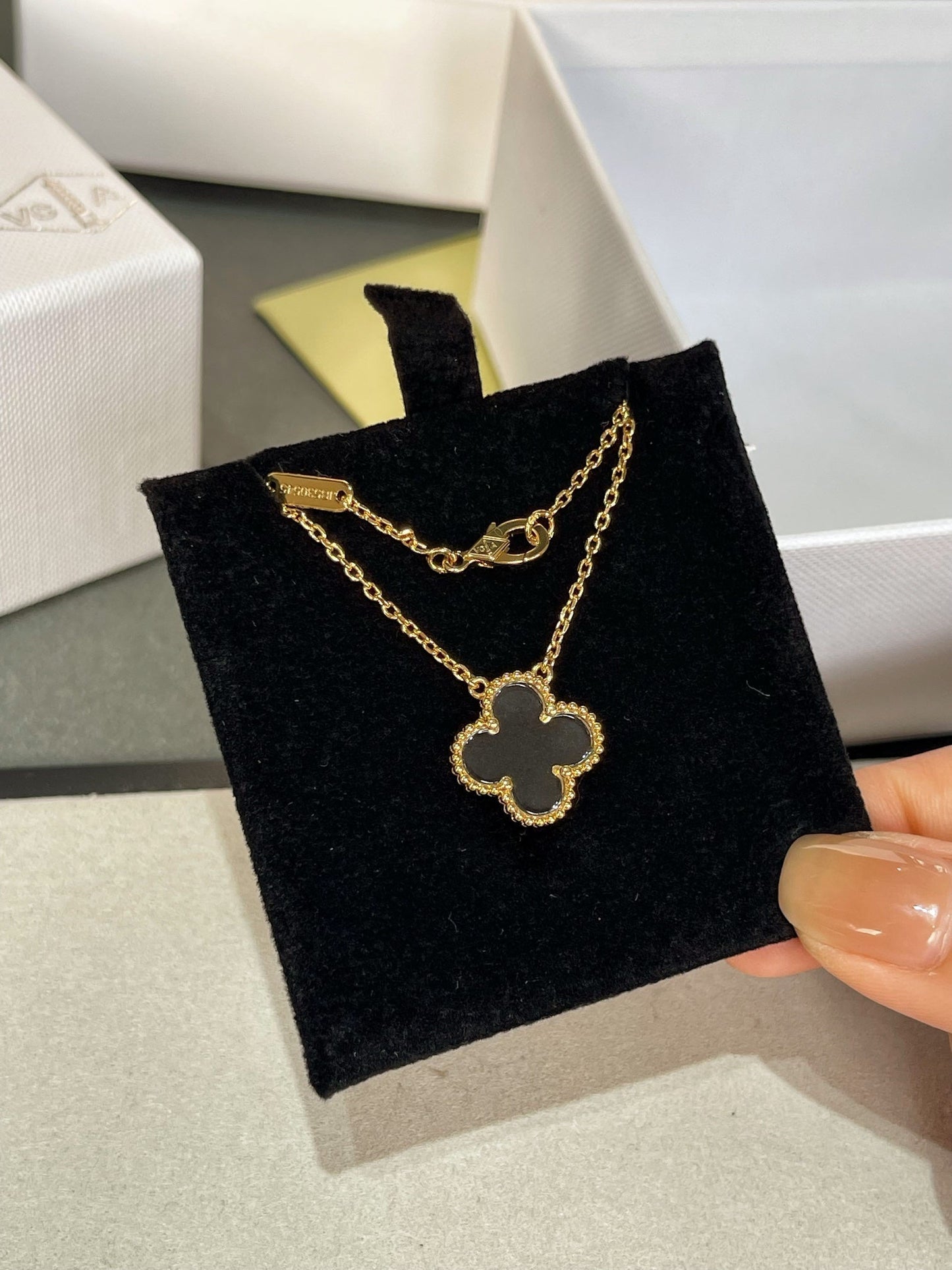 [:Polaidi Jewelry]クローバー ロッククリスタル ローズゴールドネックレス