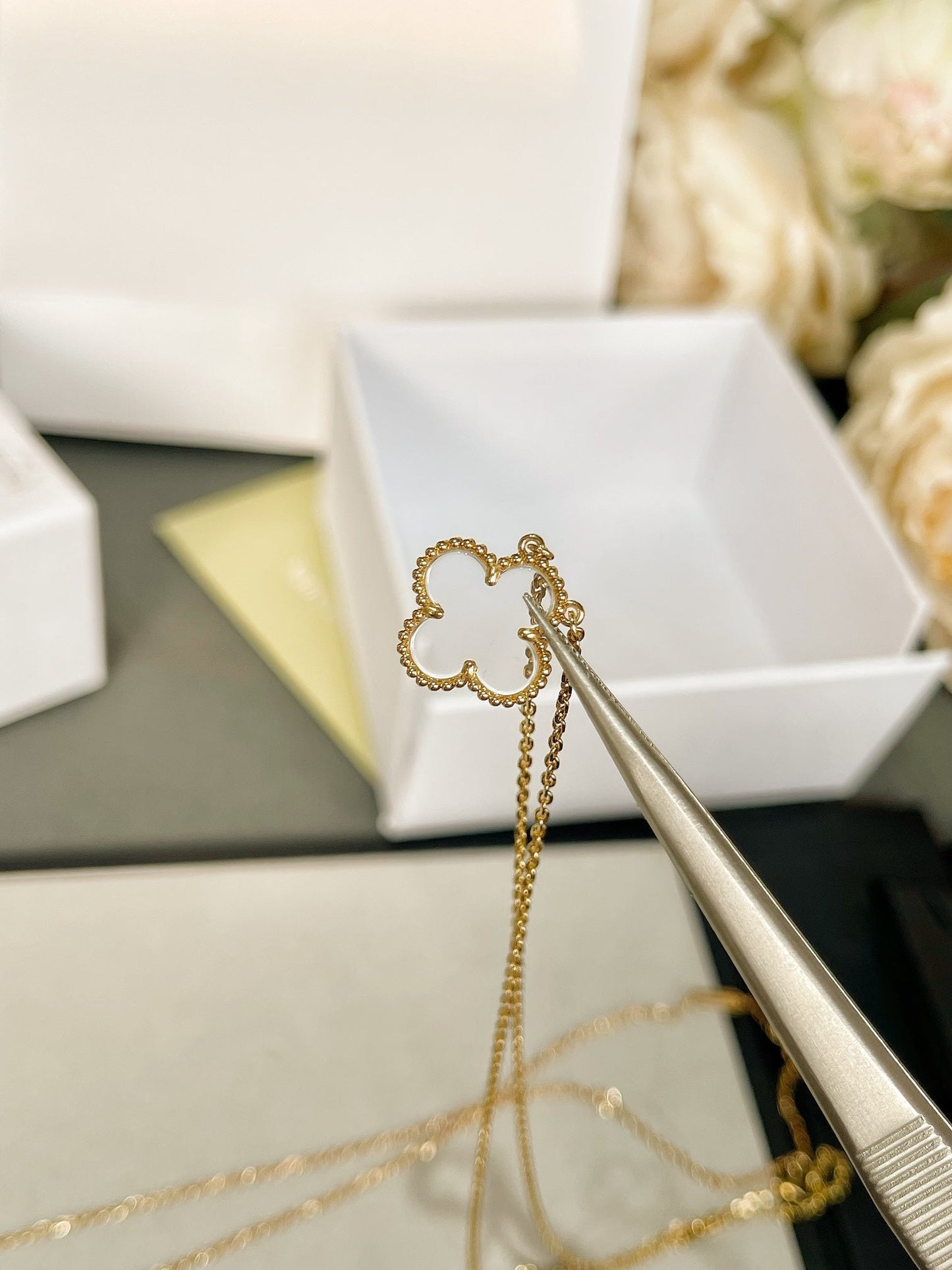 [:Polaidi Jewelry]クローバー ロッククリスタル ローズゴールドネックレス