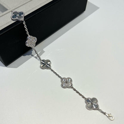 [：Polaidi Jewelry]クローバー5モチーフ シルバーダイヤモンドブレスレット