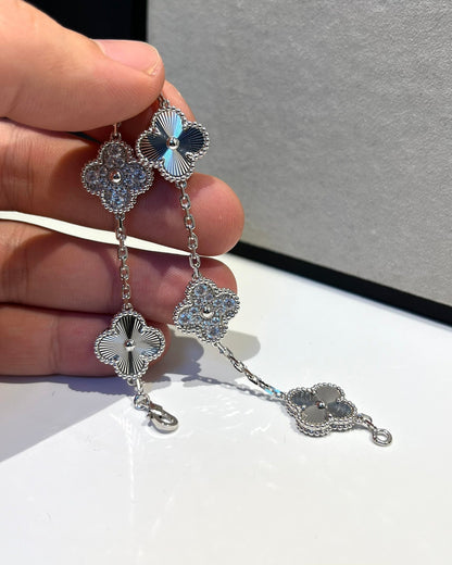 [：Polaidi Jewelry]クローバー5モチーフ シルバーダイヤモンドブレスレット