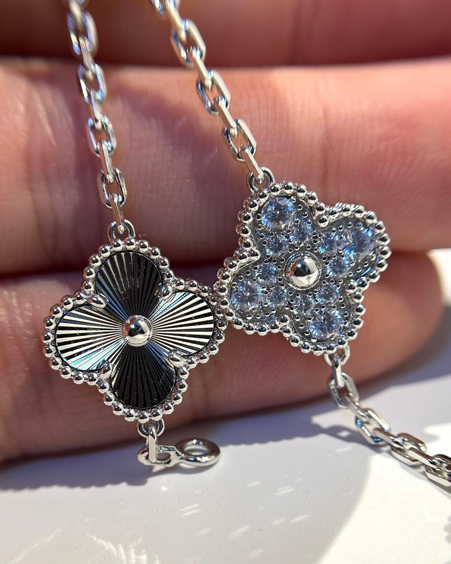 [：Polaidi Jewelry]クローバー5モチーフ シルバーダイヤモンドブレスレット