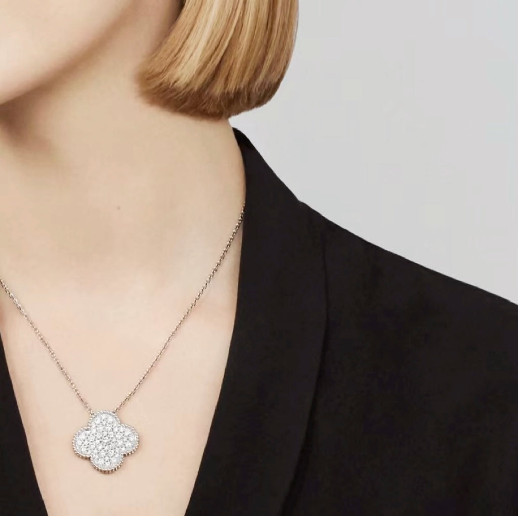 [：Polaidi Jewelry]クローバー 25mm ラージペンダント ダイヤモンドパヴェ シルバーネックレス