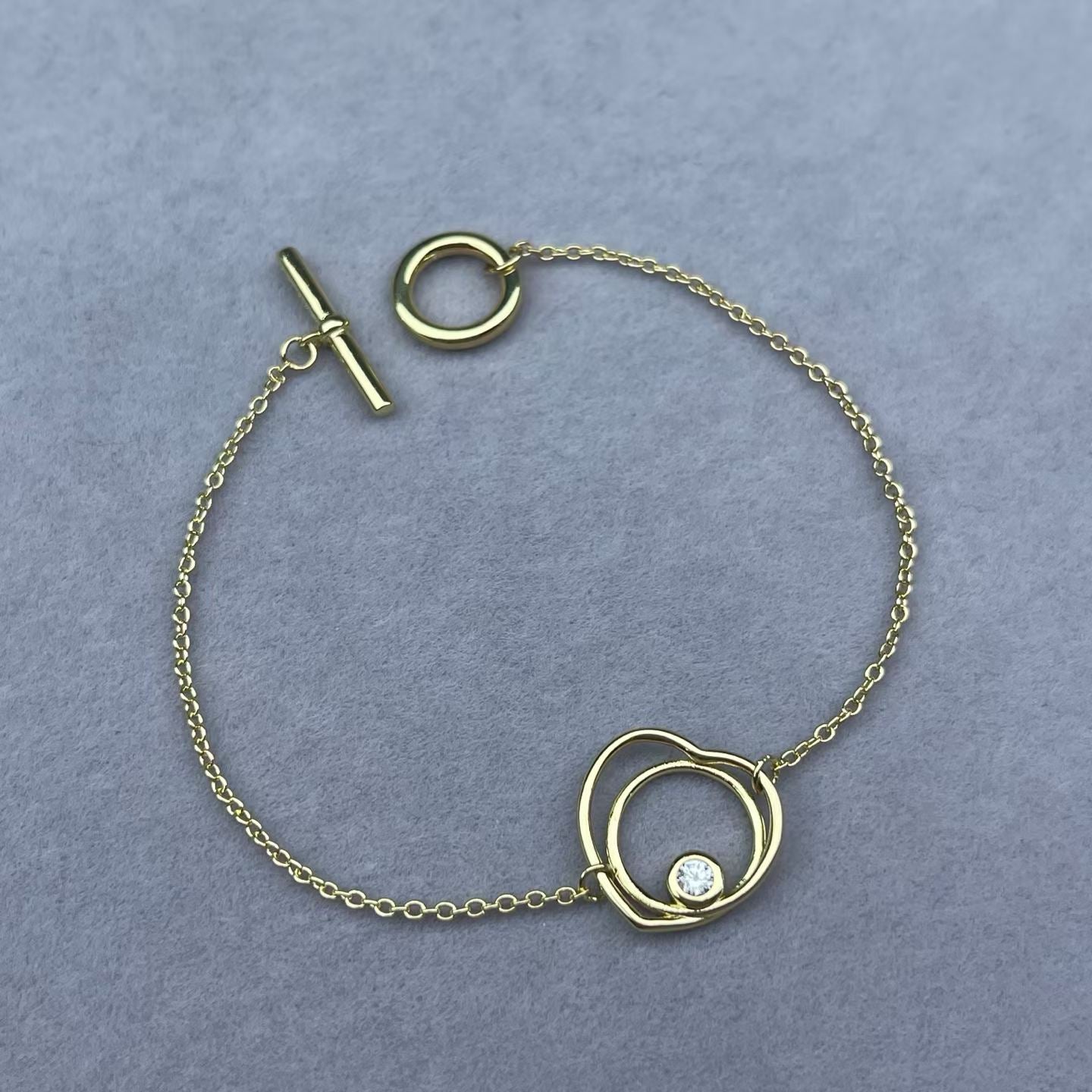 [Polaidi Jewelry]HOLLOW HEART SINGLE DIAMOND BRACELET