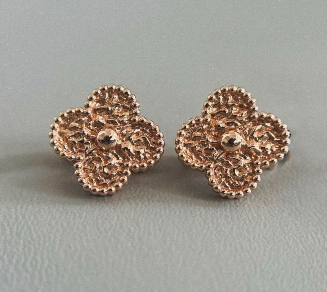 [Polaidi Jewelry]CLOVER MEDIUM 1 MOTIFS LAVA EARRINGS
