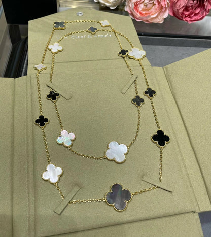 [Polaidi Jewelry]CLOVER 16 MOTIF WHITE NECKLACE