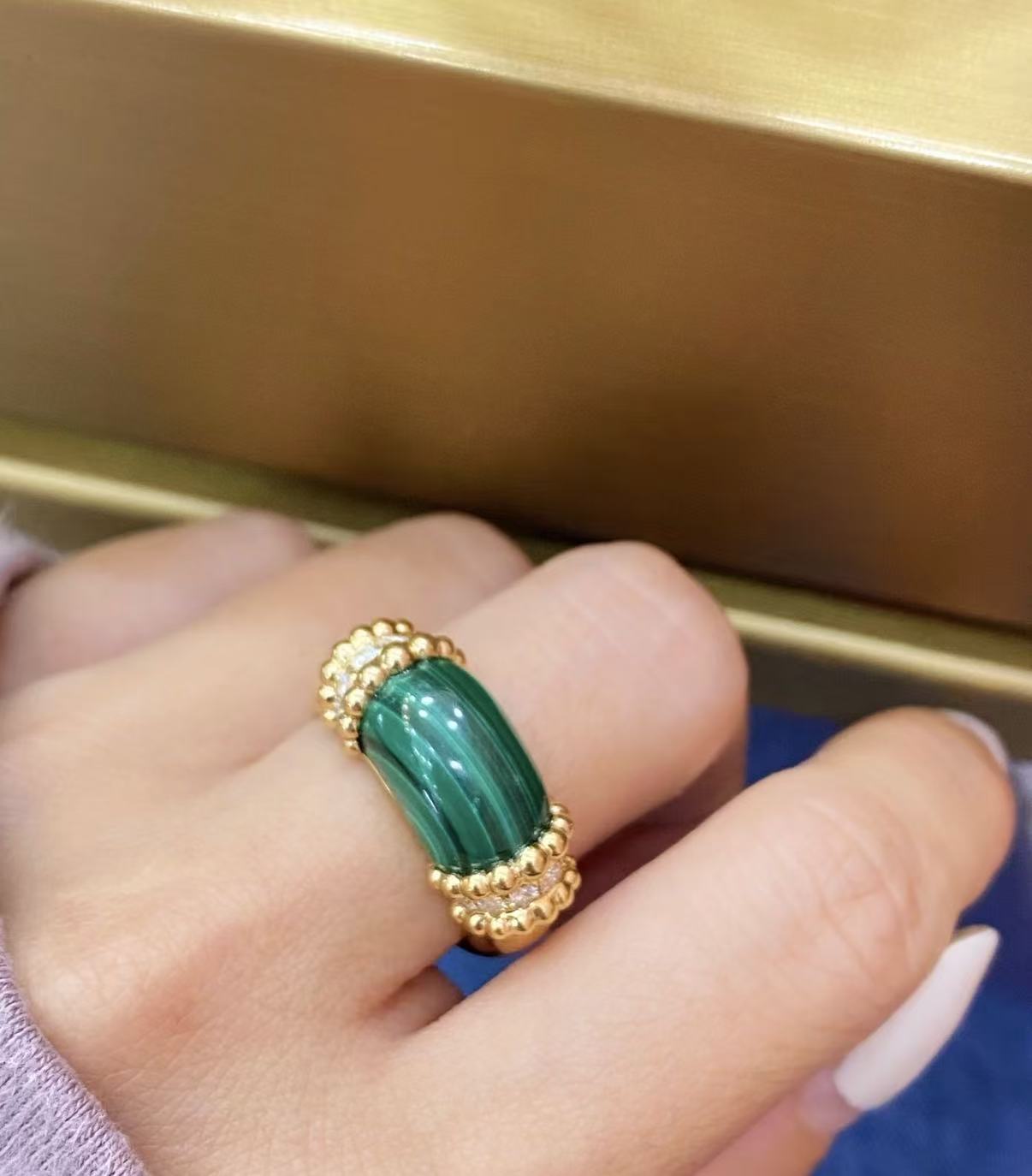 [：Polaidi Jewelry]ペルレ コレクション 18Kイエローゴールド マラカイト ダイヤモンドリング