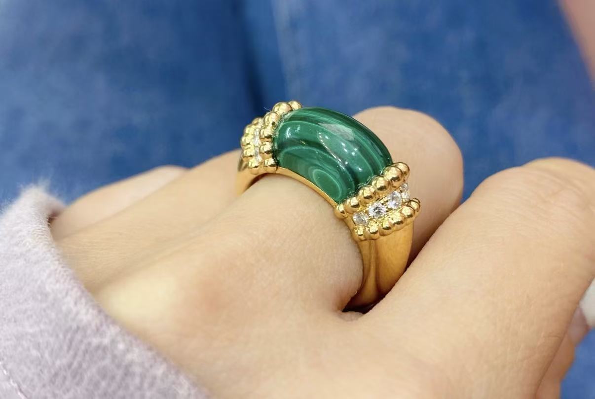 [：Polaidi Jewelry]ペルレ コレクション 18Kイエローゴールド マラカイト ダイヤモンドリング