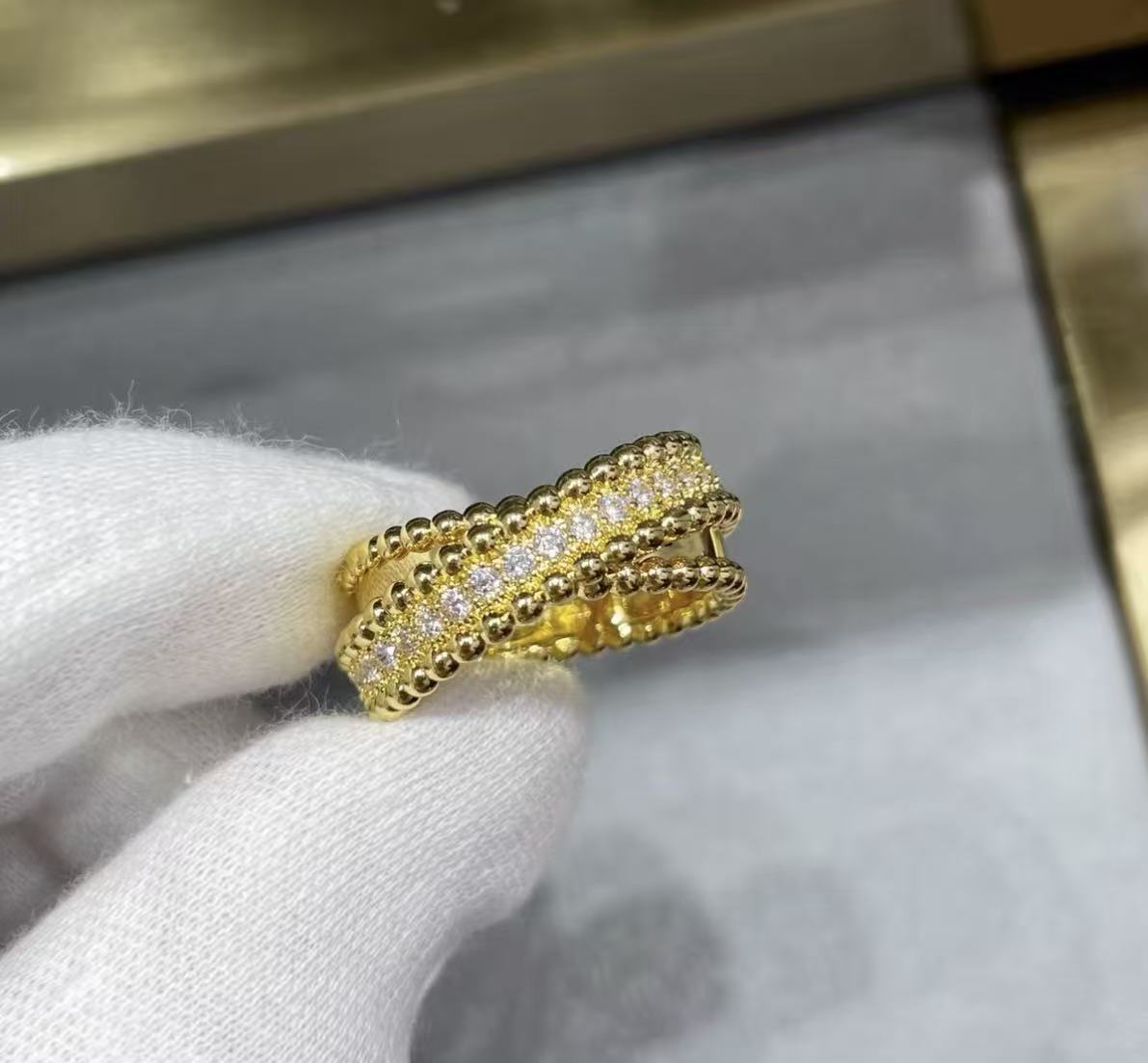 [：Polaidi Jewelry]ペルレ コレクション 18Kイエローゴールド マラカイト ダイヤモンドリング