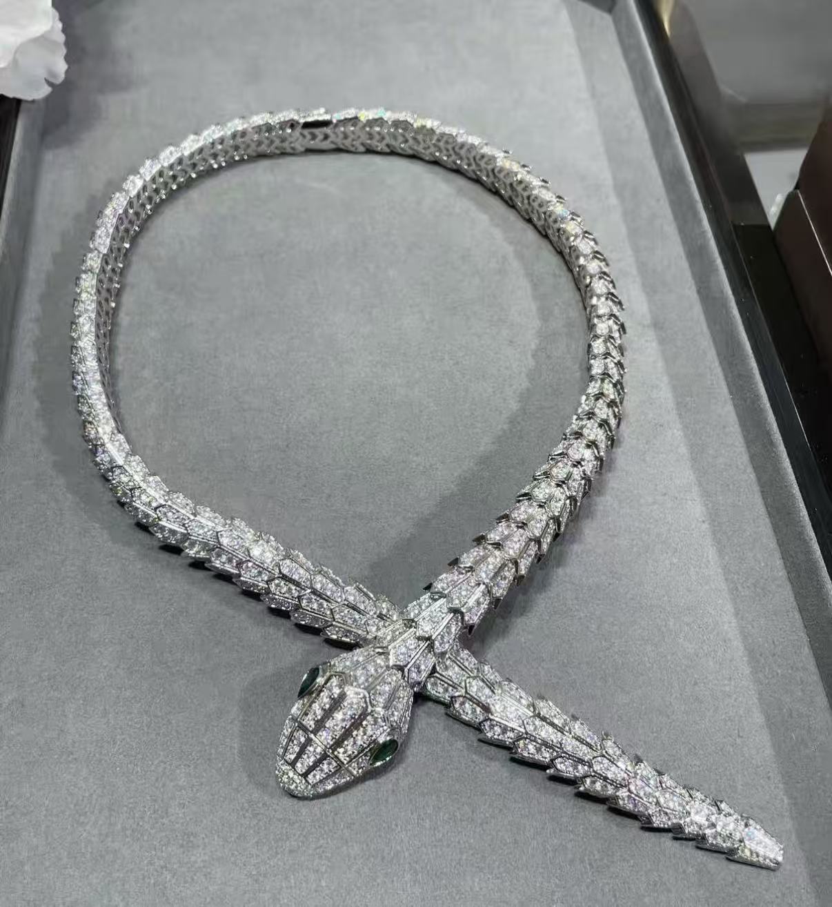 [Polaidi Jewelry]SERPENTI LARGE SIZE SNAKE NECKLACE