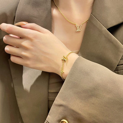 [：Polaidi Jewelry]LOGO STAR MOTIF GOLD BRACELET