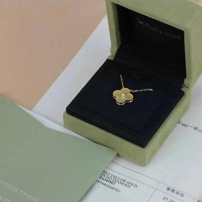 [：Polaidi Jewelry]クローバー 15MM ダイヤモンド ゴールド マザーオブパール ネックレス