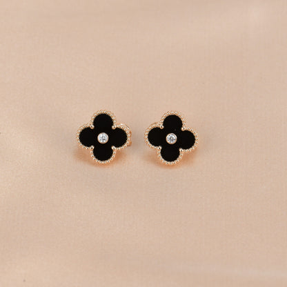[Polaidi Jewelry]CLOVER MEDIUM 1 MOTIFS ONYX DIAMOND EARRINGS