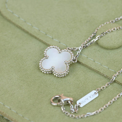 [Polaidi Jewelry]CLOVER  15MM WHITE MOTHER-OF-PEARL SILVER